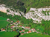 St Christophe la Grotte