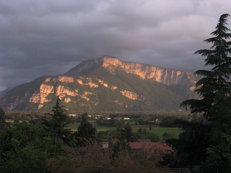 soleil couchant sur le Vercors