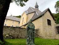 Monastre de Chalais, lieu de recueillement.