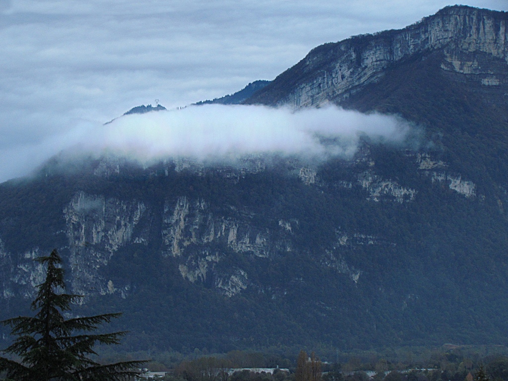 (• ̮•) Entre Chartreuse et Vercors ! Cliquez pour visiter !